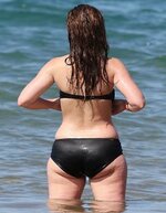 70-jennifer-love-hewitt-main.jpg