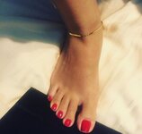 sexytoes06.jpg