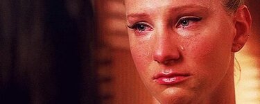 crying-gifs-10112013-13.jpg