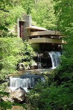250px-Fallingwater_-_DSC05639.JPG